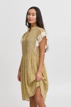 IRKARLA Robe