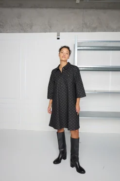 IXALANI Robe