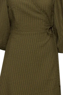 IXERANTIS Robe