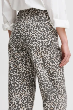 IXJILLA Jeans