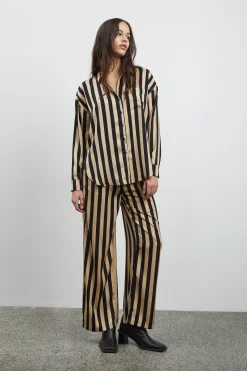IXNALAN Chemise
