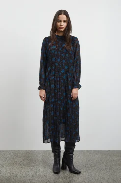 IXPENILLA Robe