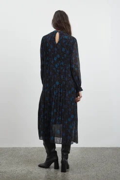 IXPENILLA Robe