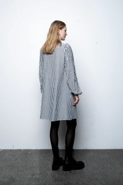 IXSTACY Robe