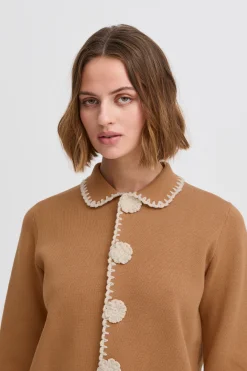 Pullover tricoté
